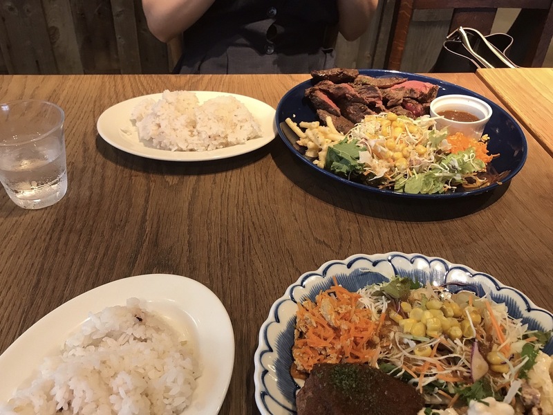 社員コースのチャットレディさんとランチへ🍚🍴😚