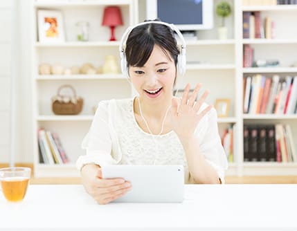 パソコンの知識が無くても大丈夫。日常会話が出来ればOK！