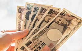 報酬はすべて即日現金渡し