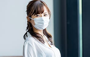 顔出しNG・会話術がなくても高収入