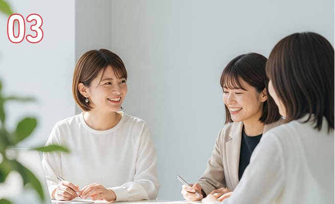 女性スタッフ
