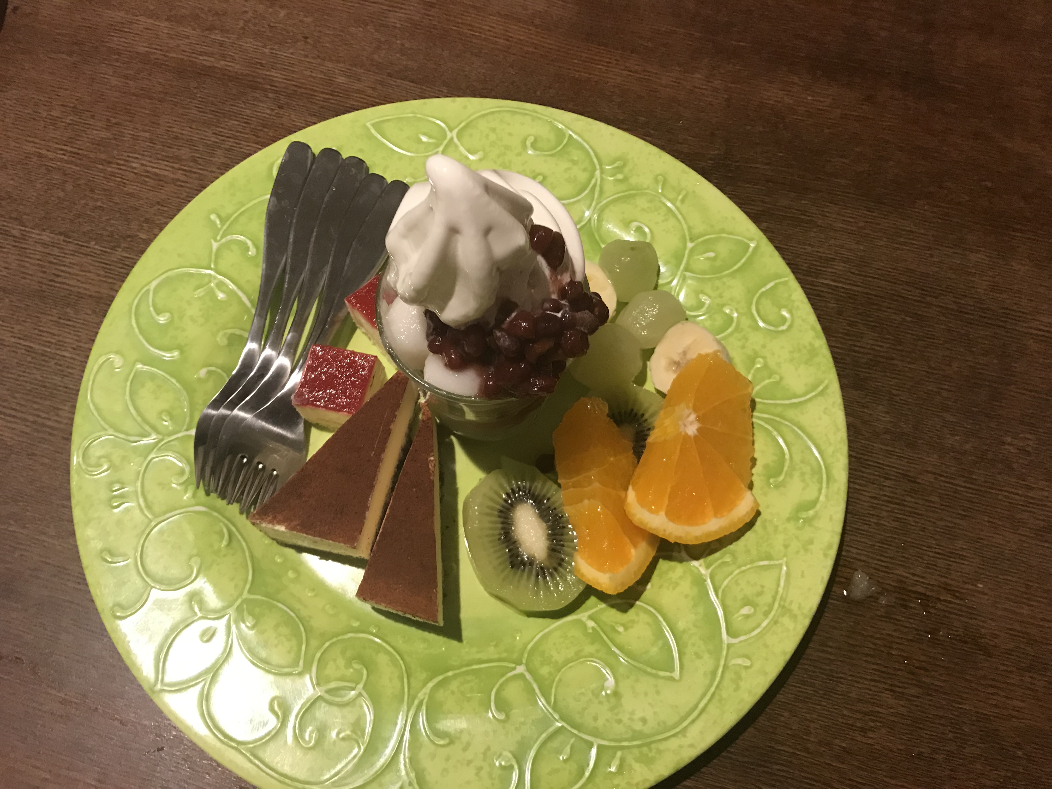 酒池肉林！！ヾ(*´∀｀*)ﾉ　　　　　　　　　　・・・ウソですm(__)m