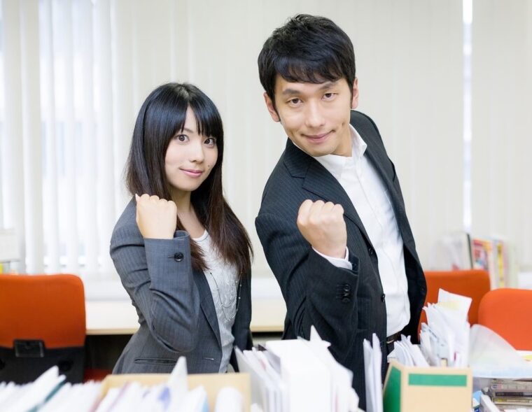 アリス薬院店は褒めちぎるライブチャット☆