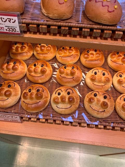 チャットとアンパンマンの関連性について