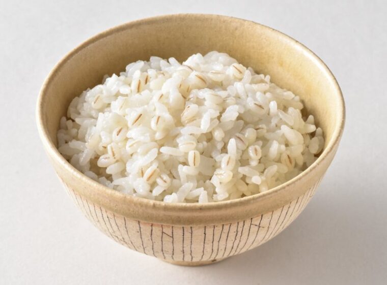 スーパー大麦始めました。。。