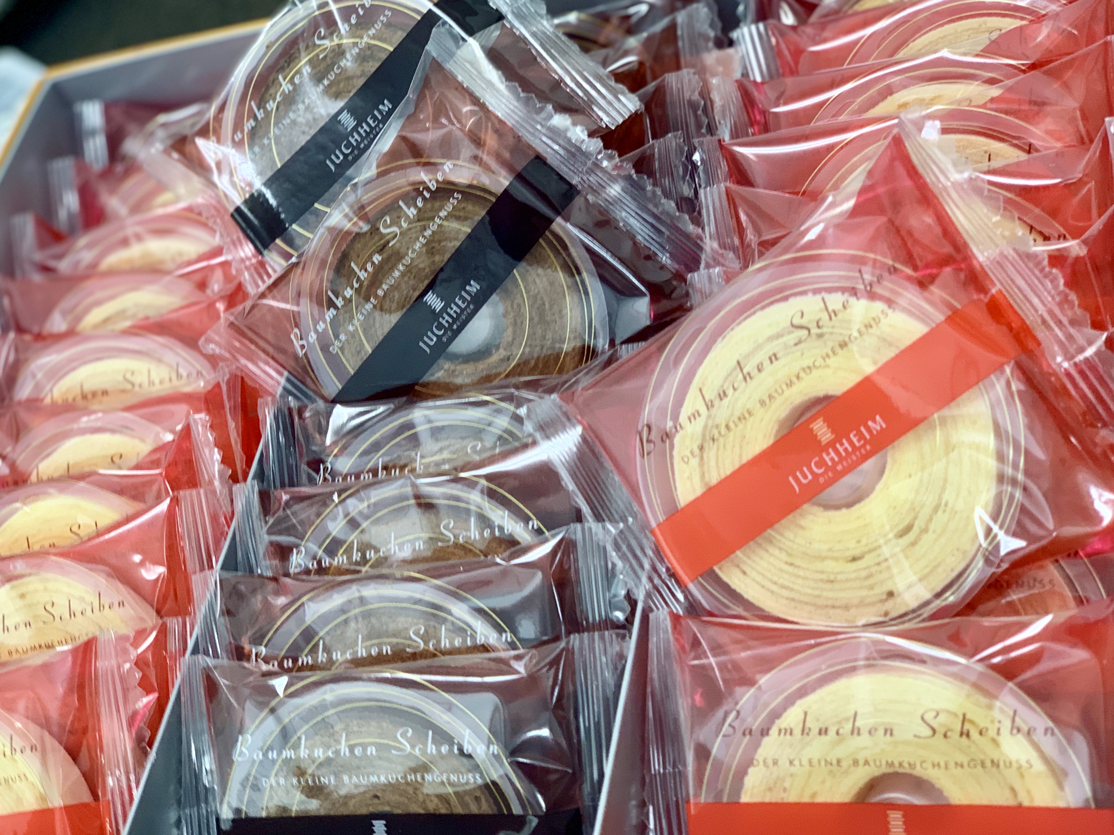 今日の差し入れです+。:.ﾟ(✿˘艸˘✿):.｡+ﾟ