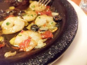 ニンニクOKな接客業です✨