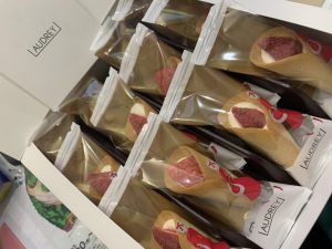 【大歓迎】貢物・袖の下・裏土産【Welcome】