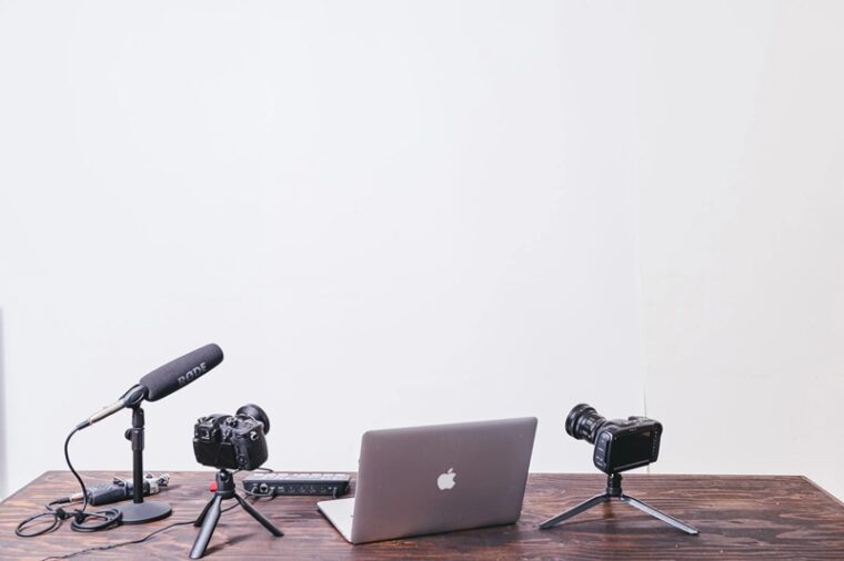 事務所で働くメリット