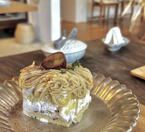 稼いだお金は何に使いますか？