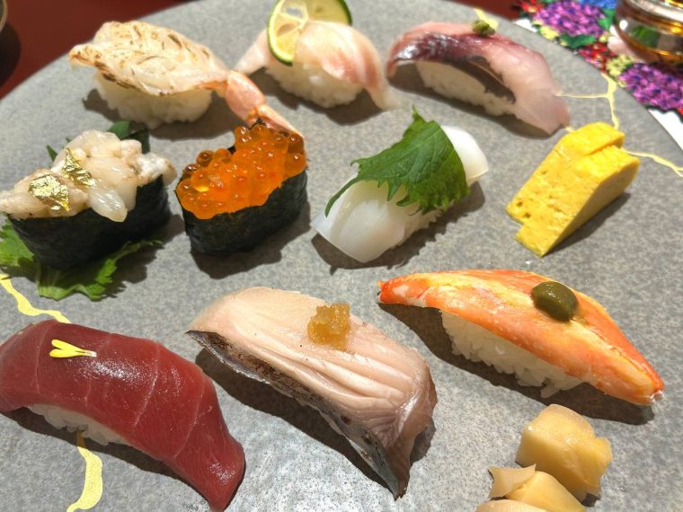 お寿司ランチにいってきました🍣💓✨ 画像1